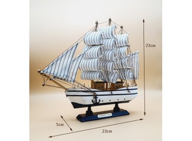 Декоративная модель корабля, дерево 23х4х23см E