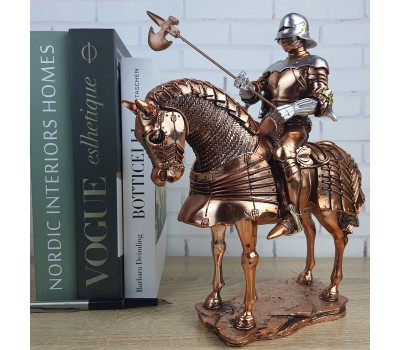 Статуэтка Рыцарь на коне , 27х25х11см, камень, металл 993-1 Статуэтка Рыцарь на коне , 27х25х11см, камень, металл 993-1