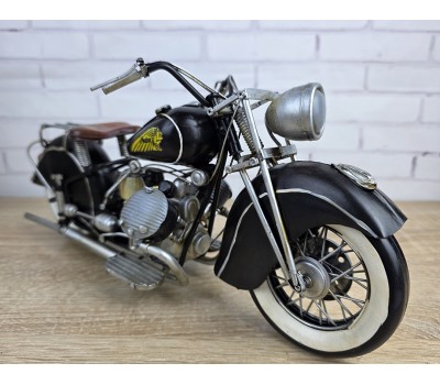 Модель мотоцикла INDIAN MORTORCYCLE 1944г. 34x13x17 см, металл. ручная работа ART2997