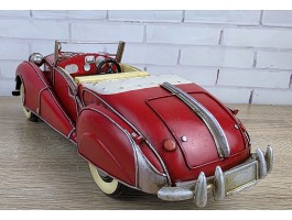 Коллекционная модель автомобиля ROLLS ROYCE RED WRAITH 1947г., металл 33х13х11см, ручная работа