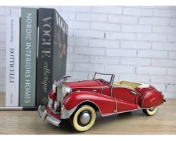 Коллекционная модель автомобиля ROLLS ROYCE RED WRAITH 1947г., металл 33х13х11см, ручная работа Коллекционная модель автомобиля ROLLS ROYCE RED WRAITH 1947г., металл 33х13х11см, ручная работа