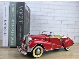 Коллекционная модель автомобиля ROLLS ROYCE RED WRAITH 1947г., металл 33х13х11см, ручная работа