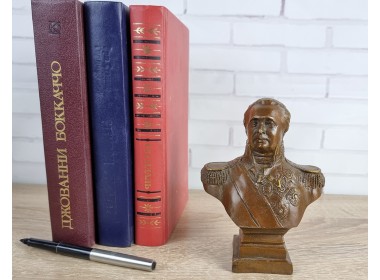 Бюст Кутузов М.И. Бронза, высота 14см. Антик