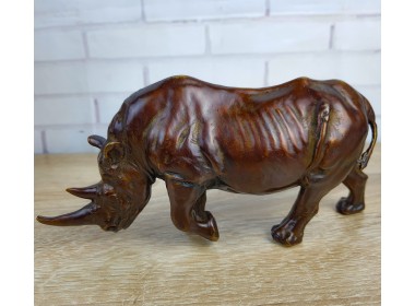 фигурка Носорог, бронза 20х6х9см вес 760гр. фигурка Носорог, бронза 20х6х9см вес 760гр.