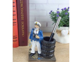 Карандашница Капитан  13х5х9 см.