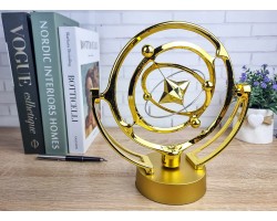 Маятник - вечный двигатель Космос GoldStar (24х24х10 см) пластик, работает от USB