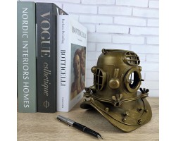 Карандашница Водолазный шлем 16х15х15 см. металл, вес 630гр. Карандашница Водолазный шлем 16х15х15 см. металл, вес 630гр.