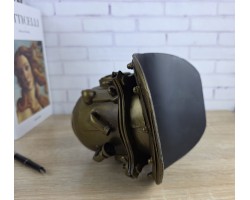 Карандашница Водолазный шлем 16х15х15 см. металл, вес 630гр. Карандашница Водолазный шлем 16х15х15 см. металл, вес 630гр.