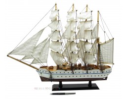 Модель корабля "Четырехмачтовый барк"