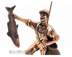 Статуэтка «Рыбак с уловом» 27см